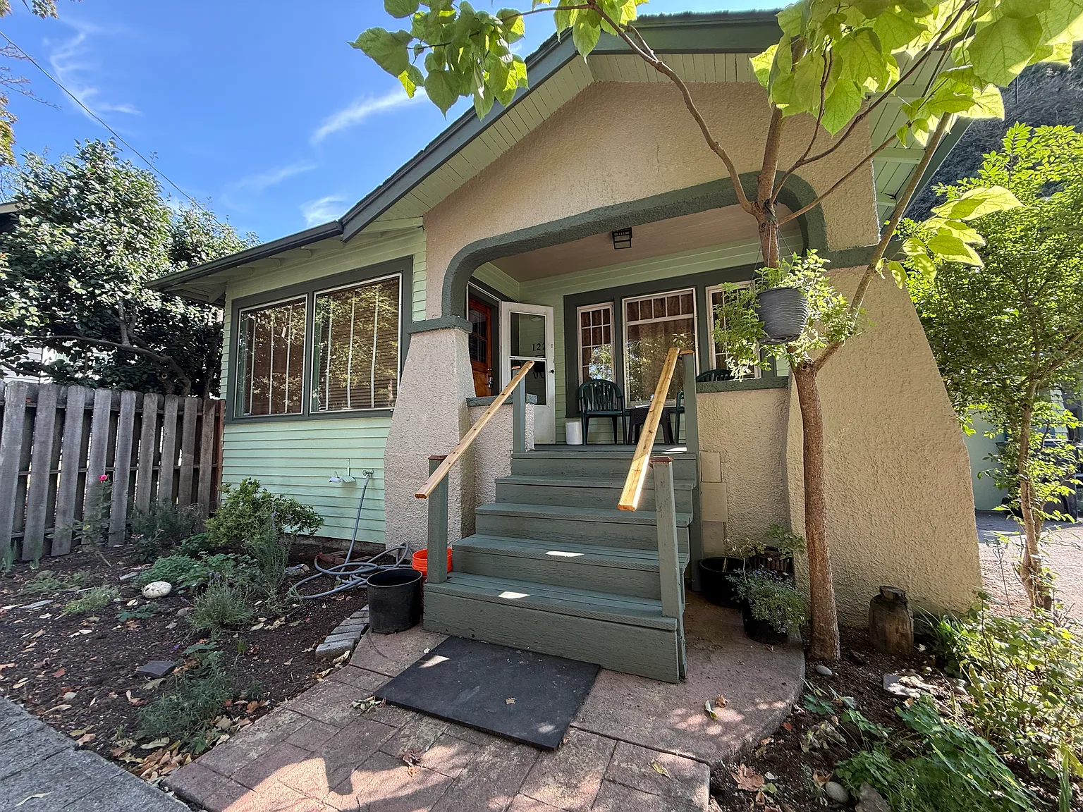 2 bed, 894 sqft, $1,750 — Photo 3