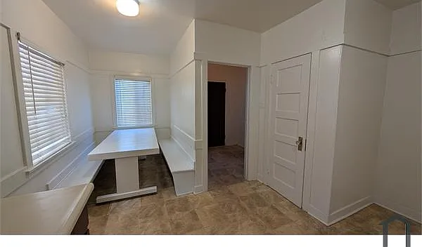 1155 W 39th St — Photo 19