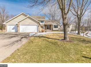 2653 Eitel Rd, Chaska, MN 55318