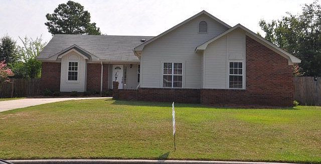 1st image of 222 Amelia Dr W