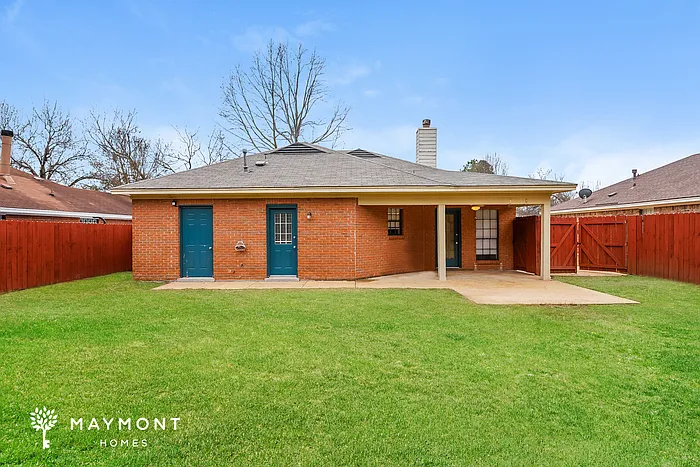 3 bed, 2.0 bath, 1542 sqft, $1,645 — Photo 3