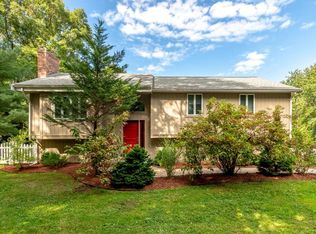 749 North St, Walpole, MA 02081