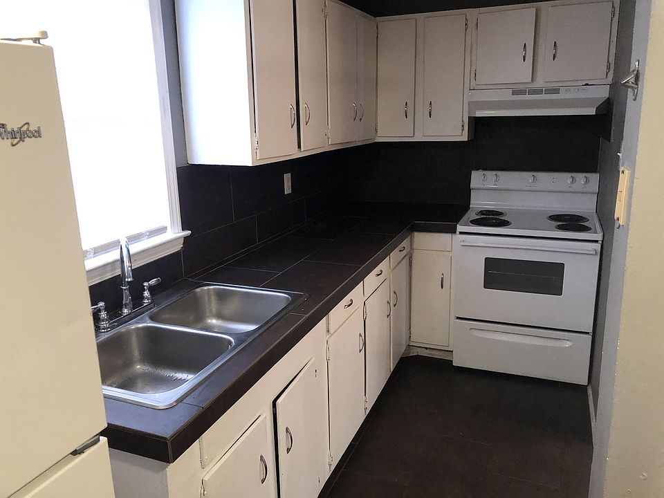 1st image of 255 Osage Ct #1