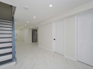 29 Metcalfe St #BASEMENT, Staten Island, NY 10304