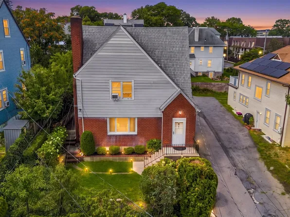 165 Hale Avenue, White Plains, NY 10605