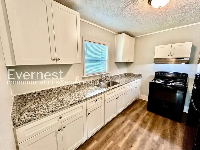 29 Chappell Rd NW — Photo 4