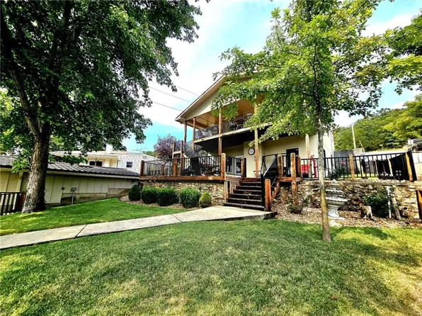 1185 Oval Rd, Climax Springs, MO 65324