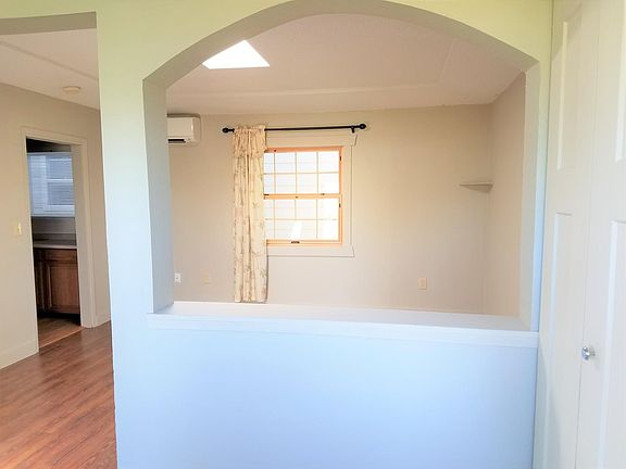 2nd image of 4607 S Yakima Ave