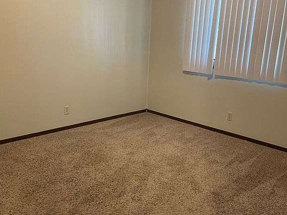 3rd image of 2929 N 50th St #4