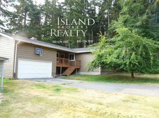 4566 Woodland Cir, Oak Harbor, WA 98277