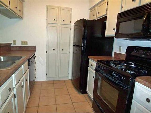 Kitchen updated with newe