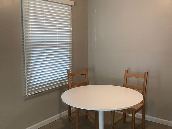 3rd image of 2161 Francis Ave