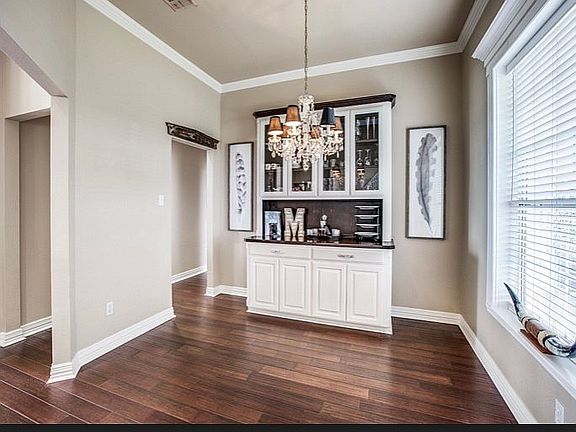 Formal dining