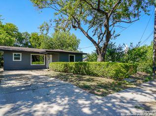 483 Lincolnshire Dr, San Antonio, TX 78220
