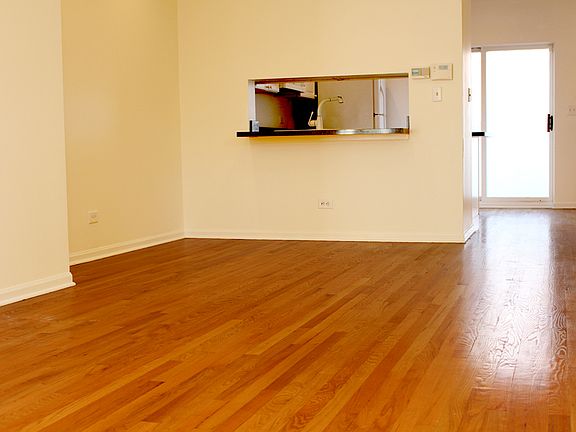 Pass through to kitchen