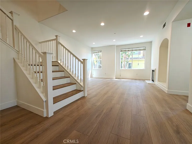 614 Timberwood — Photo 3
