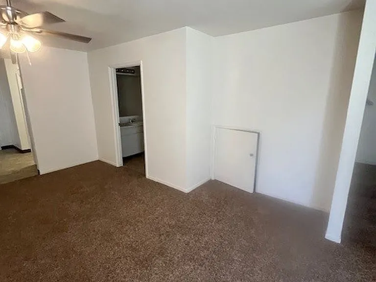 1005 N Divisadero St — Photo 3