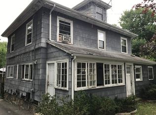 519 S Main St, Andover, MA 01810