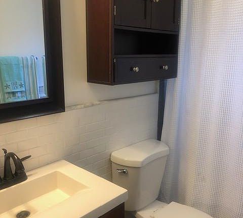 5th image of 1142 Manhattan Ave APT 4