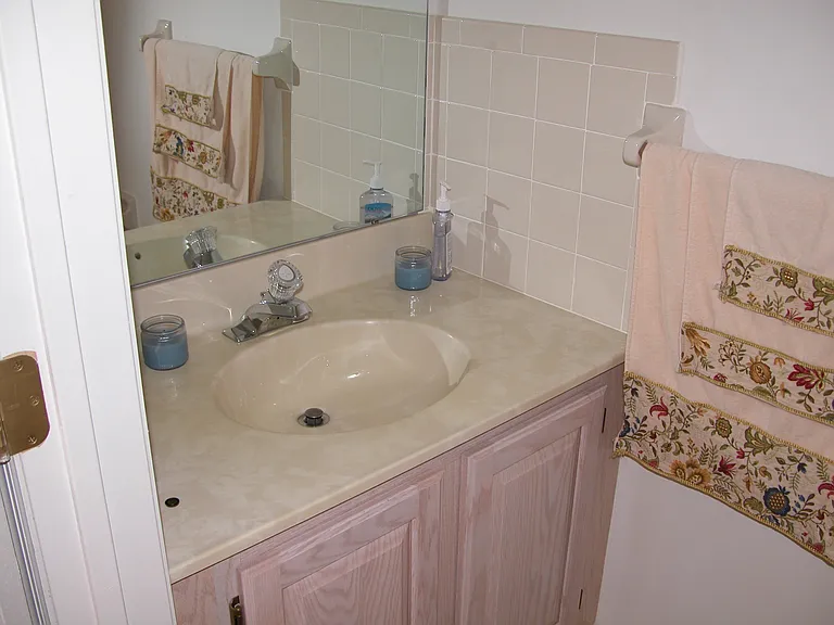 63 Inverness Dr — Photo 15