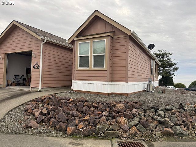 1st image of 16252 Tolman Ln #16