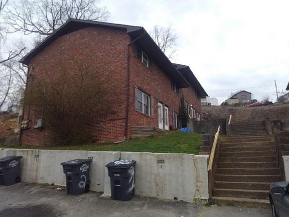 3rd image of Multiple Chadwick Dr #16