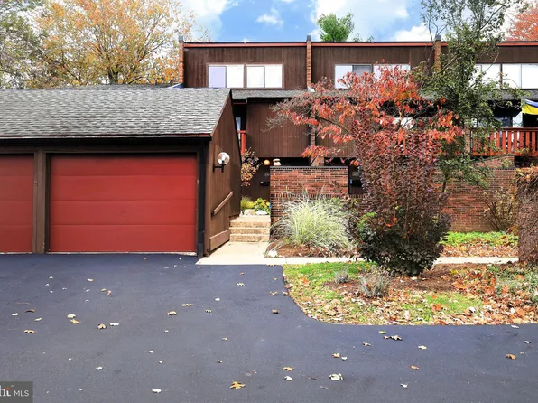 1178 Westerly Pkwy, State College, PA 16801