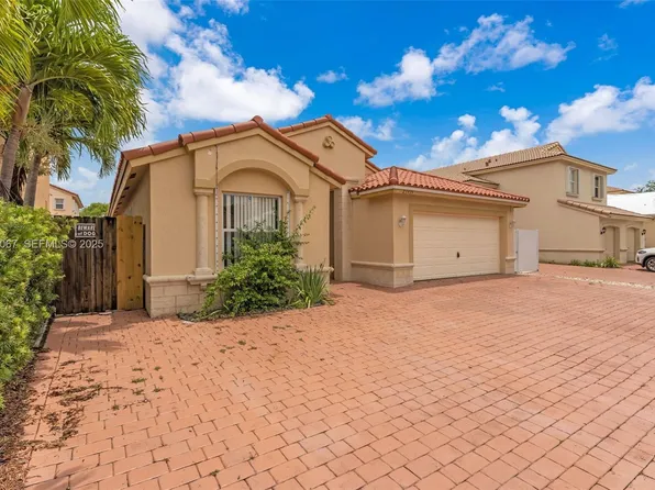 23966 SW 108th Pl, Homestead, FL 33032