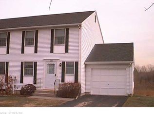 1200 Buxton Ct, Windsor, CT 06095
