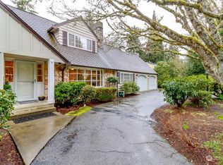 6155 90th Ave SE, Mercer Island, WA 98040