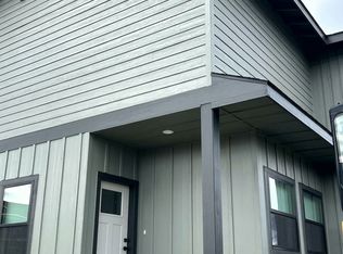1362 SW Obsidian Ave, Redmond, OR 97756