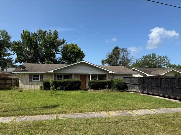 311 Dover St, Slidell, LA 70458