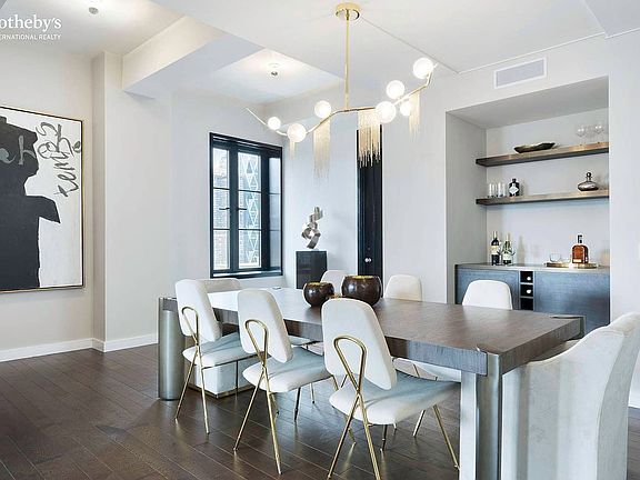 4th image of 425 W 50th St #Phd