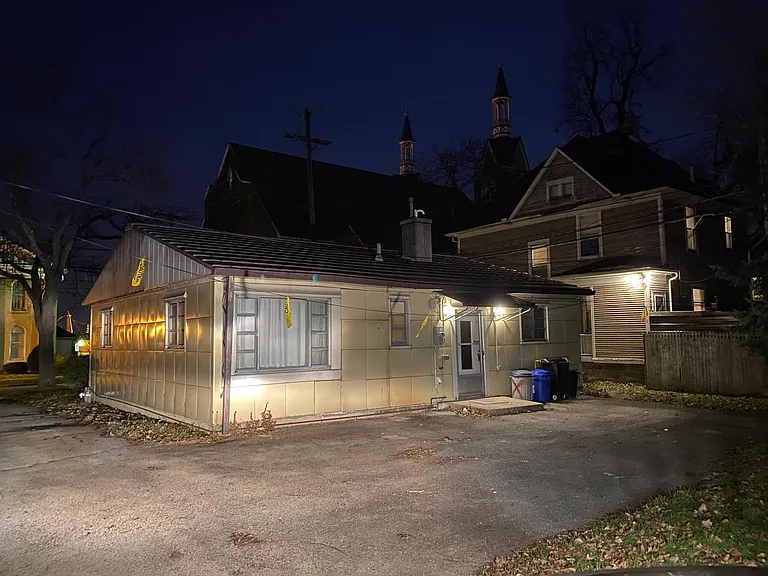 511 Oak St — Photo 10