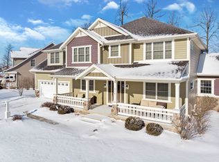 1714 Galapagos Ct, Fort Wayne, IN 46814