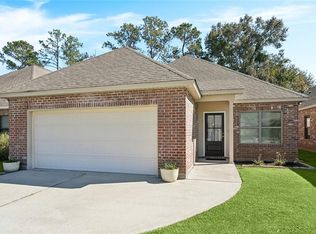 127 Mirabeau Pl, Mandeville, LA 70448