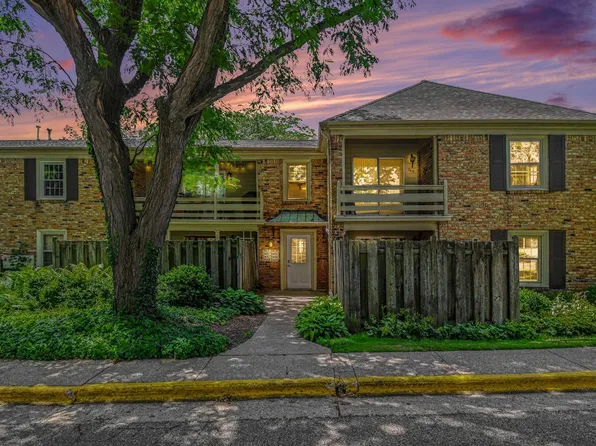 2421 Abbington Dr SE #30, Grand Rapids, MI 49506