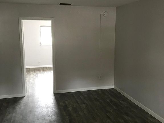 5th image of 801 60th St N #121