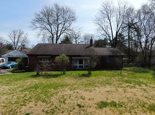 3920 Dill Dr, Waterford, MI 48329