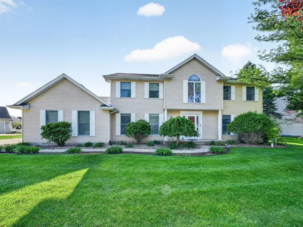 52207 Brendon Hills Dr, Granger, IN 46530