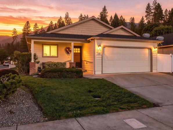110 Westbrook Dr, Rogue River, OR 97537