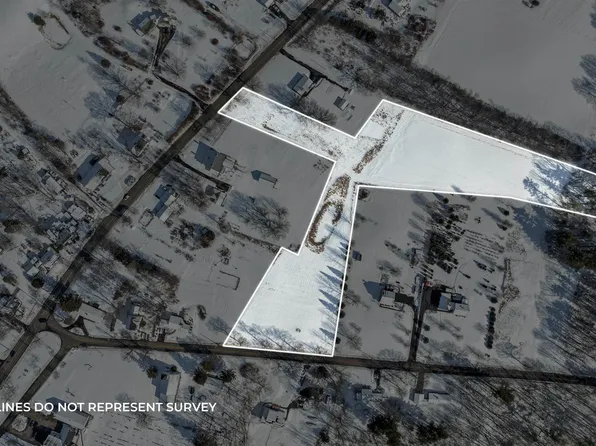 13 Jewell Street, South Hampton, NH 03827