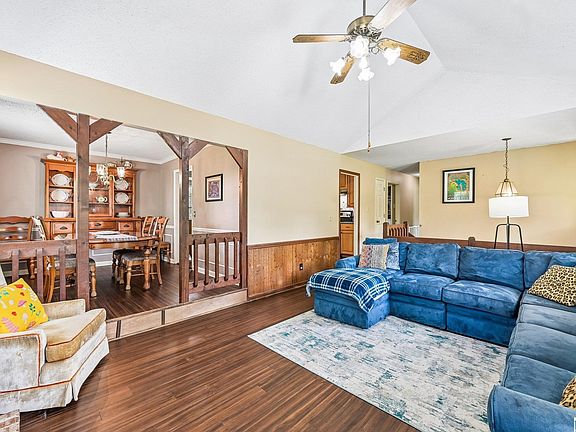 5th image of 5633 Bluemont St