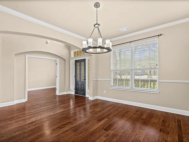 6925 Larue Belle Cv — Photo 3