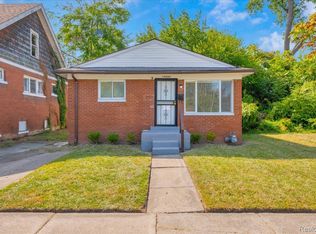 14565 Hartwell St, Detroit, MI 48227