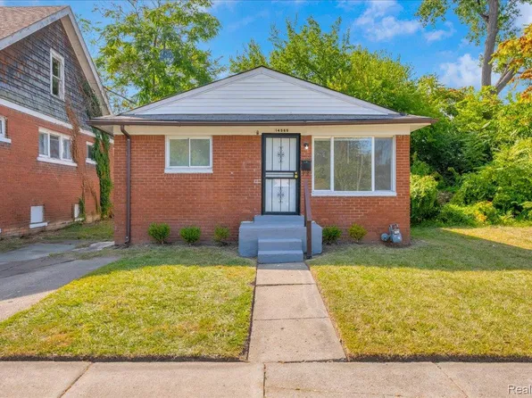 14565 Hartwell St, Detroit, MI 48227