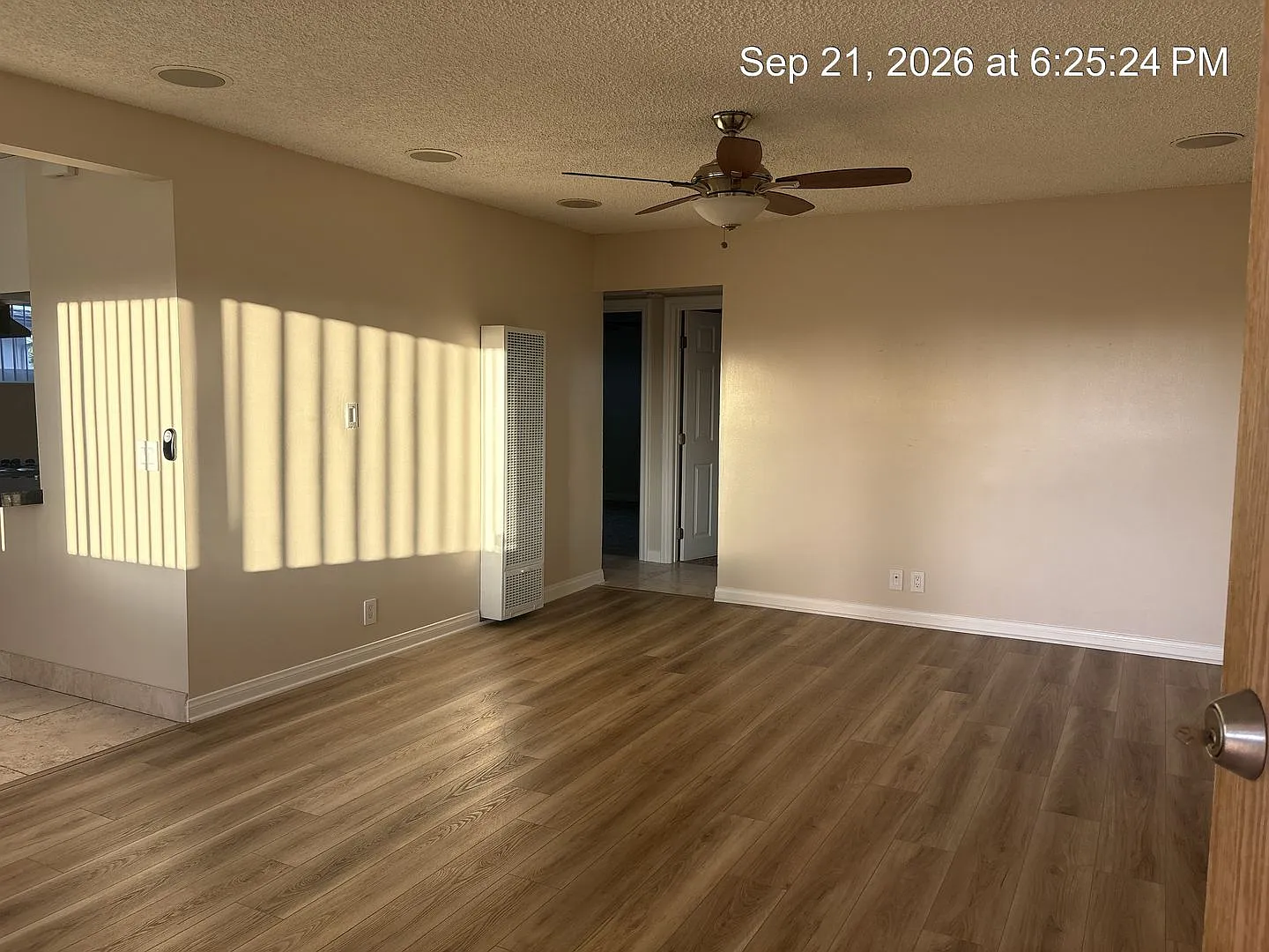 cmr3004 — Photo 3