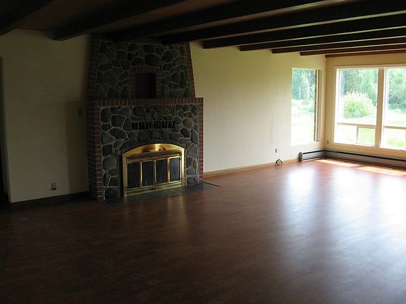 2nd image of 3458 Pacific Ave N