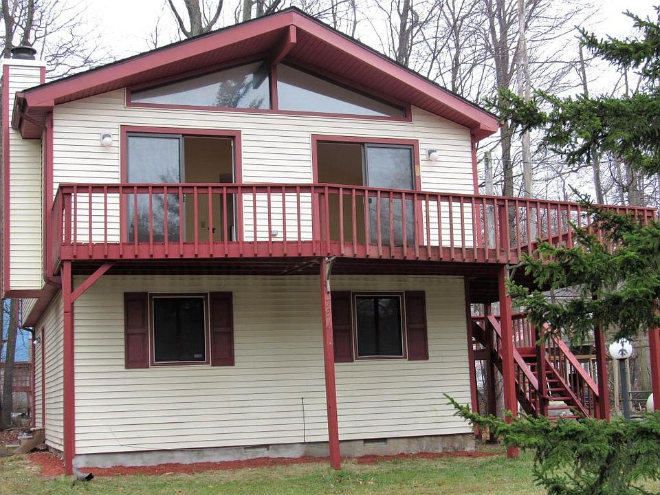 1st image of 1482 Waterfront Dr
