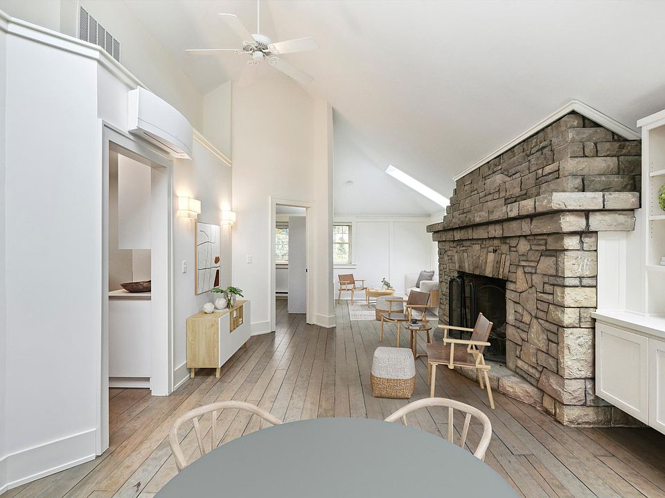 1st image of 123 Farrington St